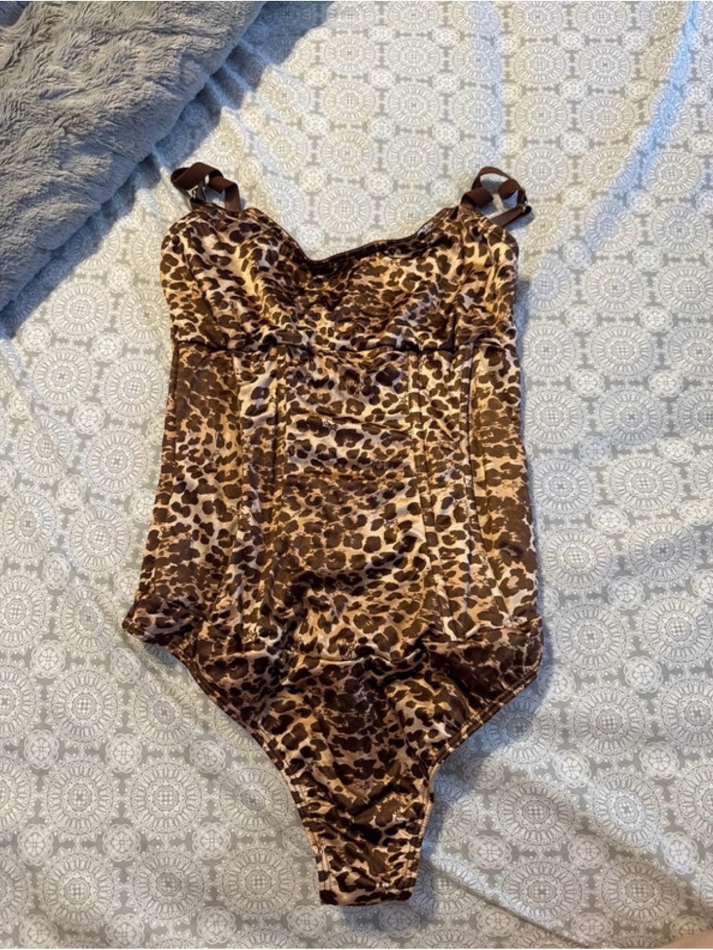 sofia by sofia vergara Leopard Print Brown Bodysuit